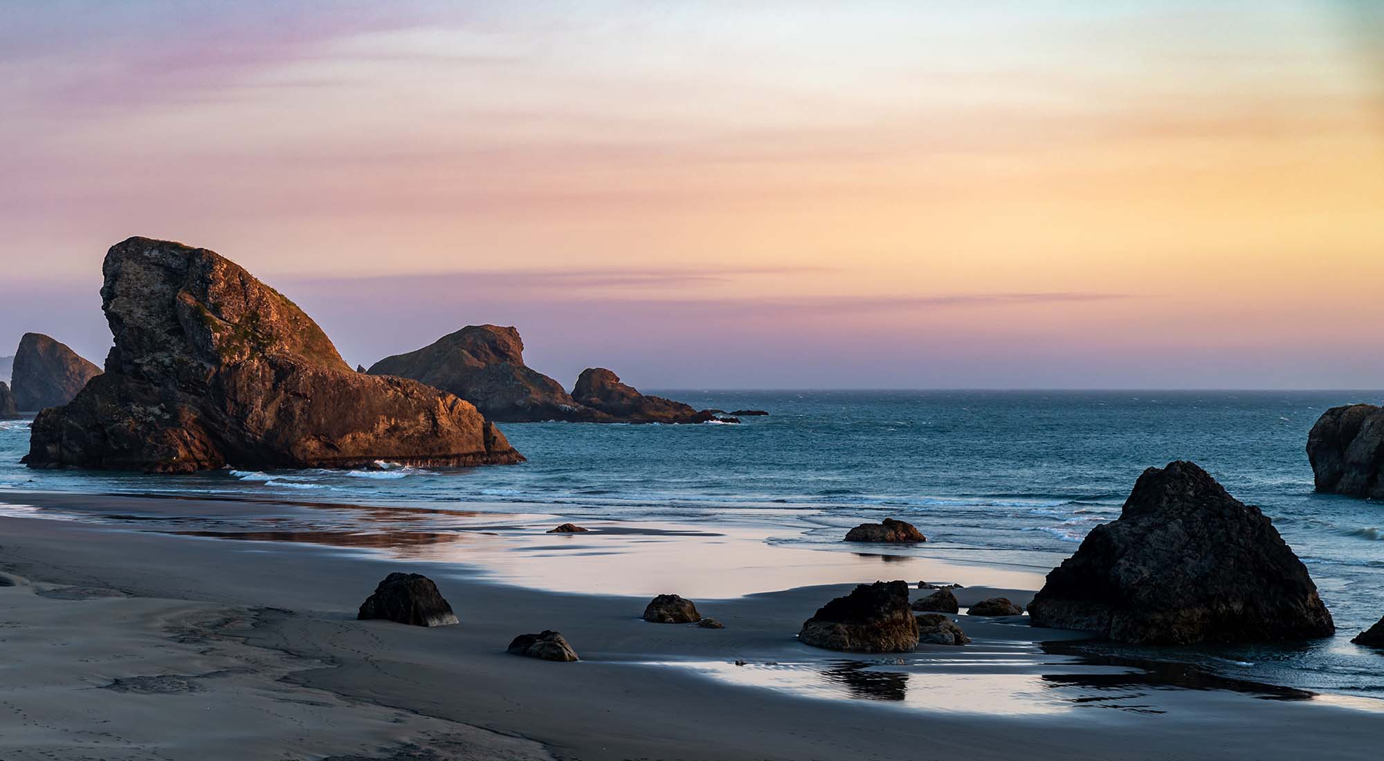 A beautiful sunset at Myer's Beach, Oregon